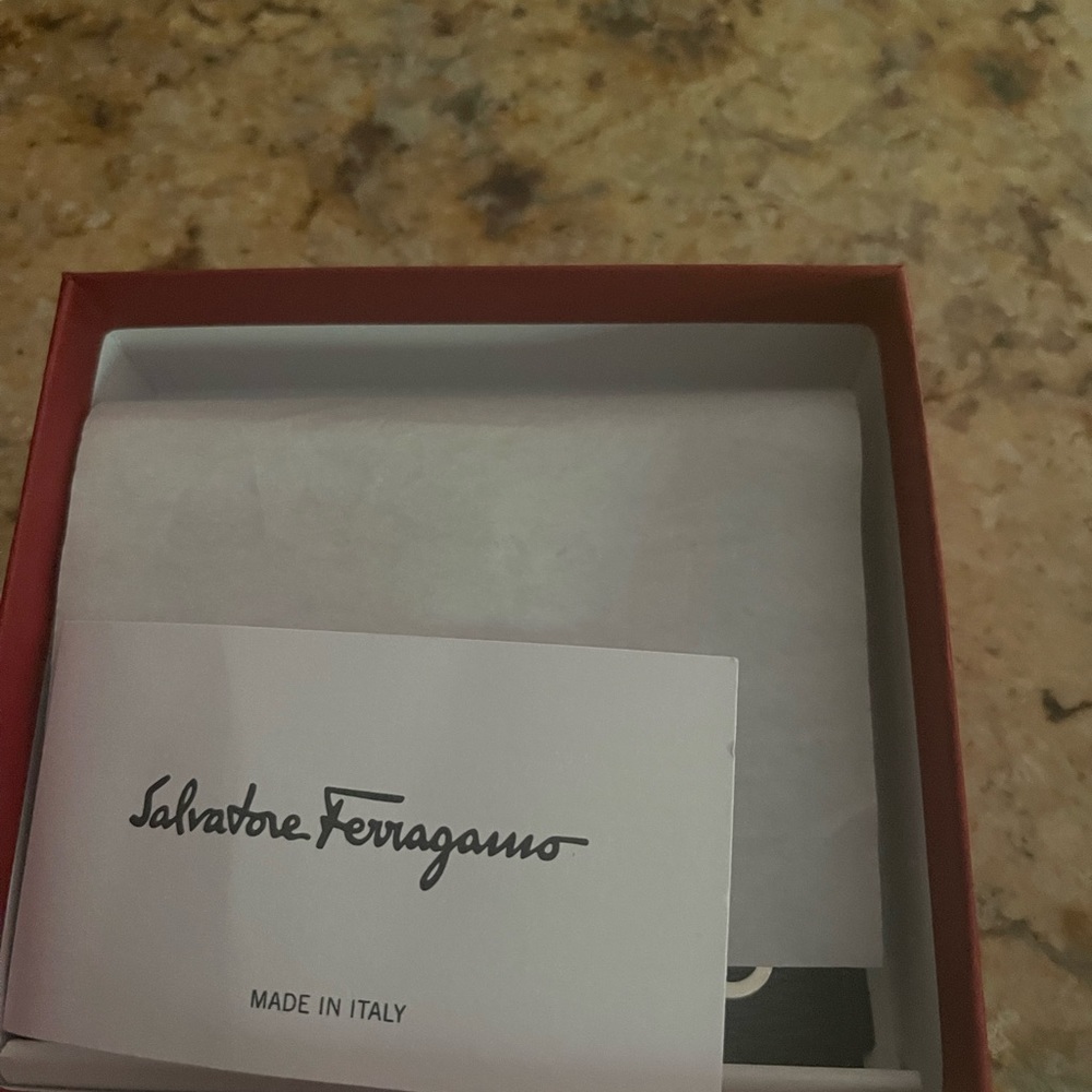 Men’s Ferragamo wallet